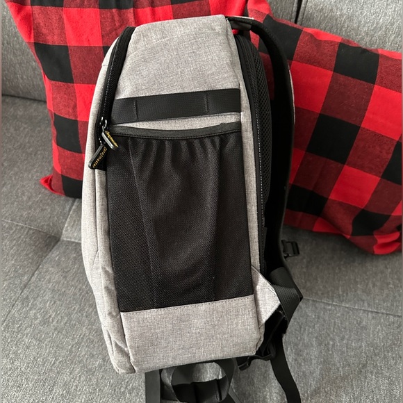 Photographer’s Backpack - Picture 10 of 16